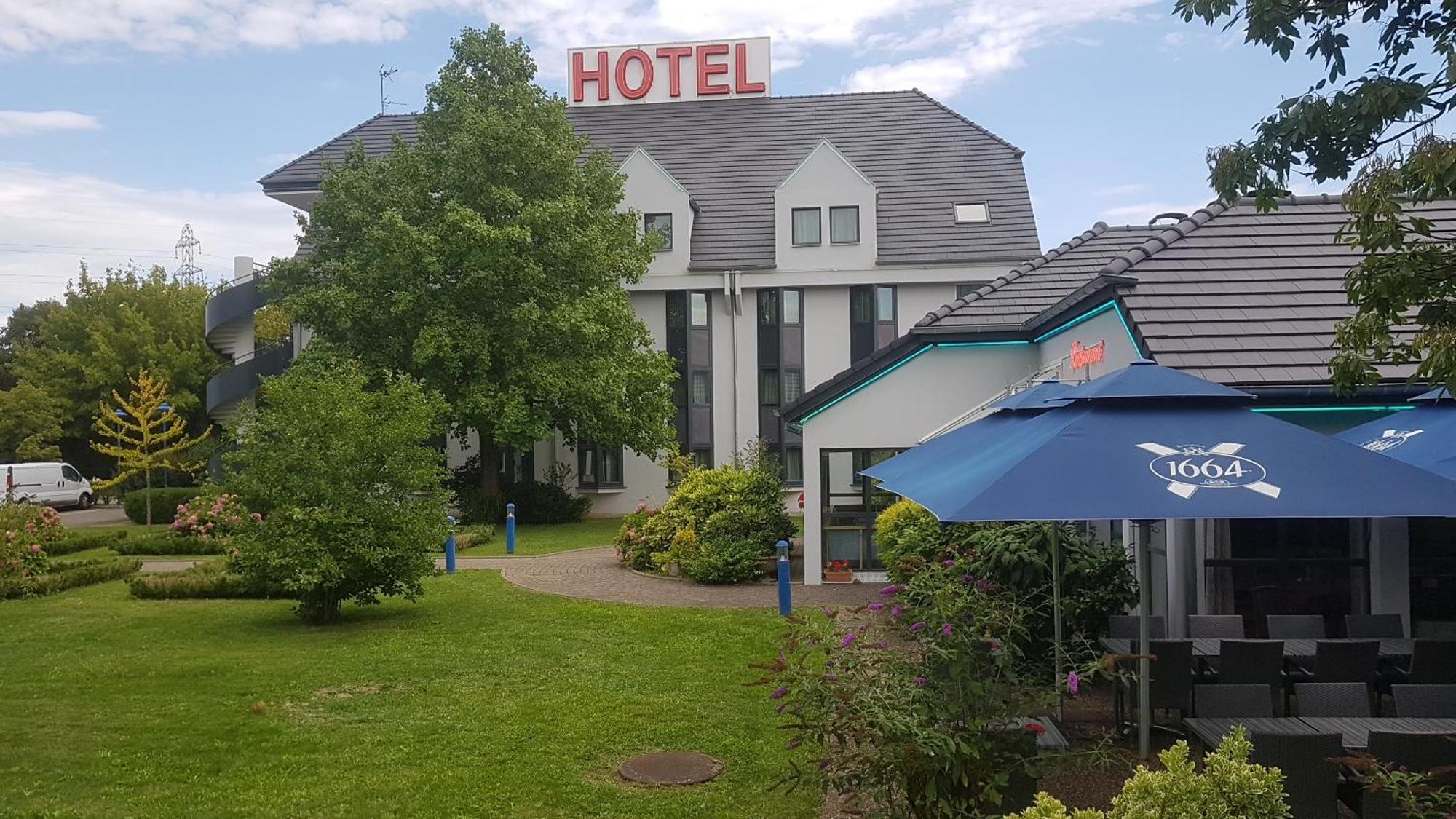 Hotel Restaurant La Tour Romaine - Haguenau - Strasbourg Nord Schweighouse-sur-Moder Luaran gambar