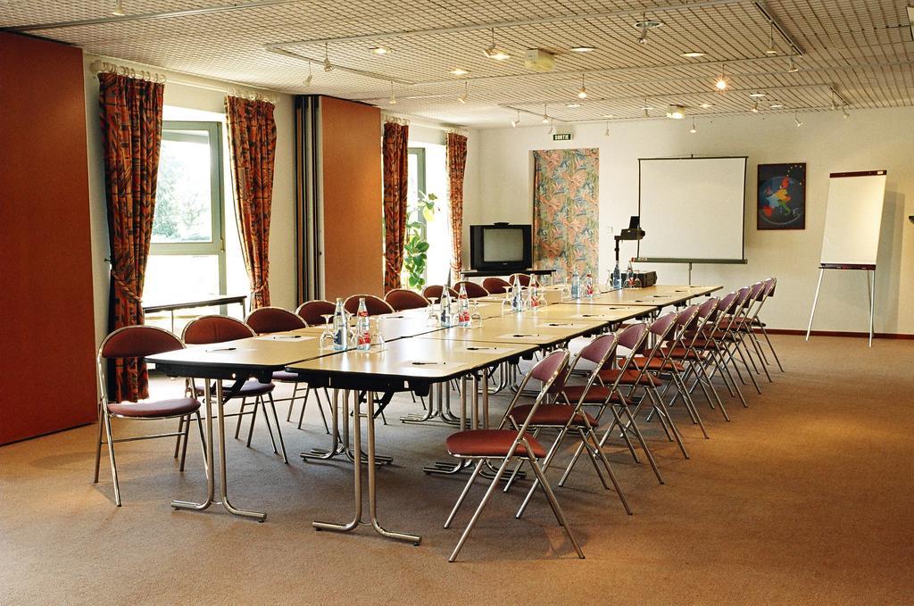 Hotel Restaurant La Tour Romaine - Haguenau - Strasbourg Nord Schweighouse-sur-Moder Luaran gambar