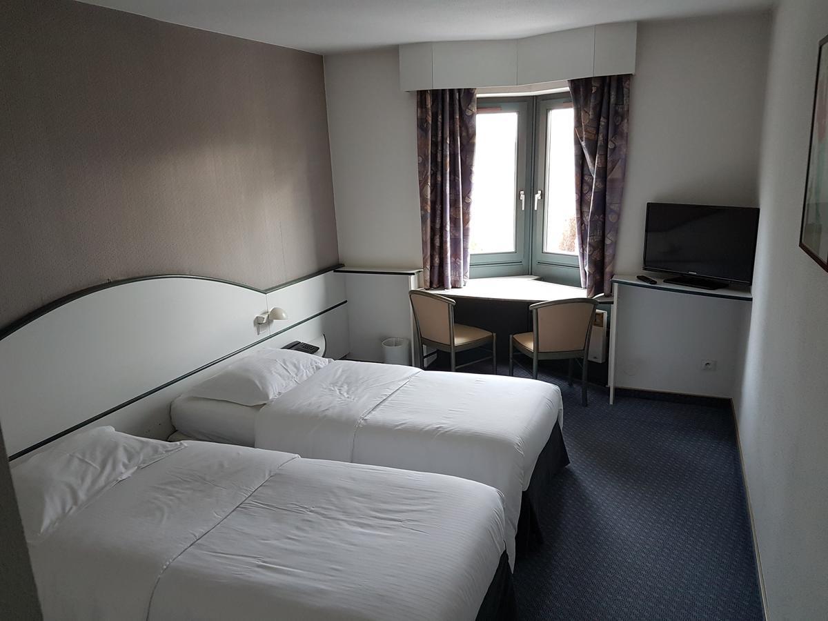 Hotel Restaurant La Tour Romaine - Haguenau - Strasbourg Nord Schweighouse-sur-Moder Luaran gambar
